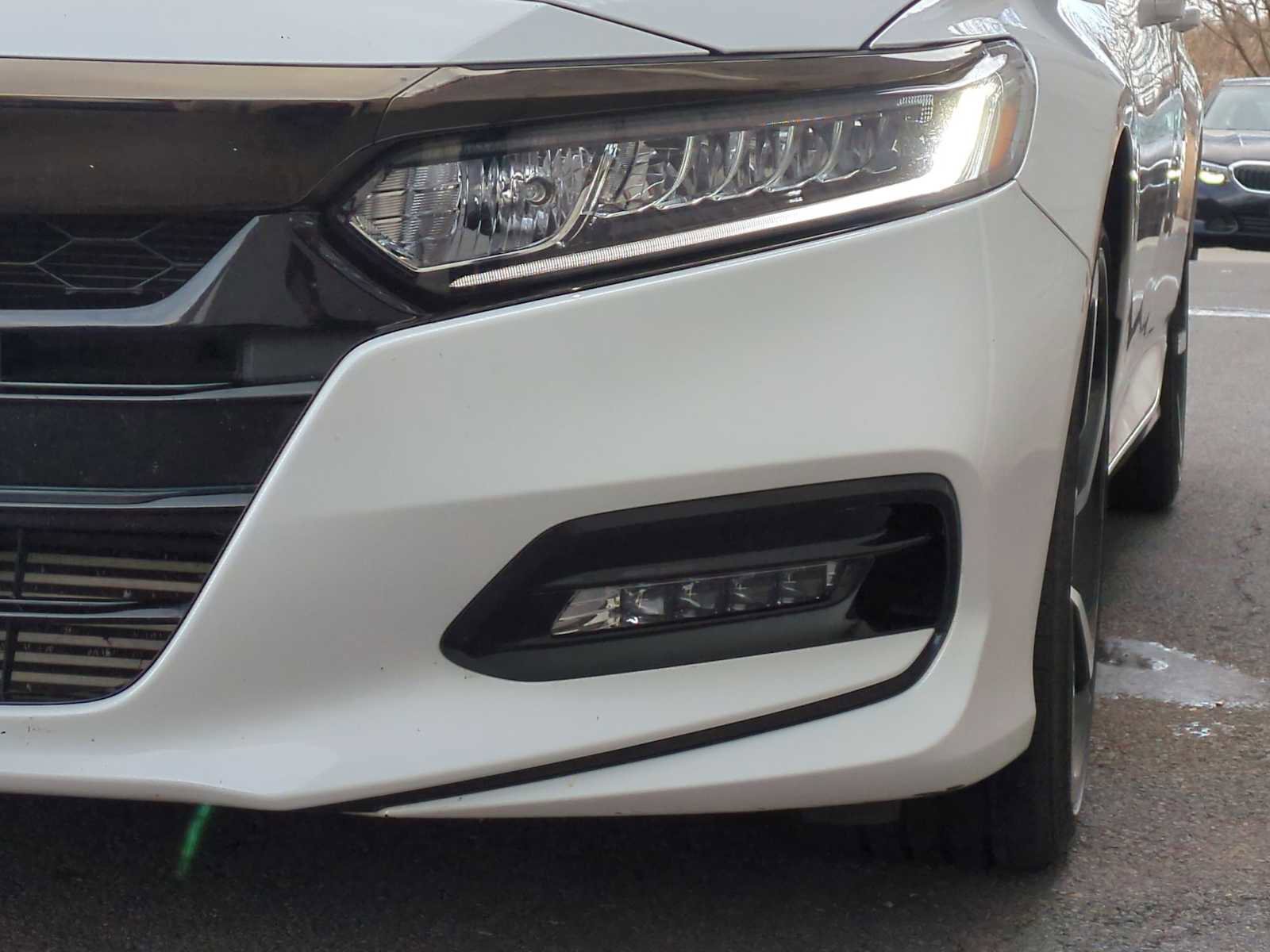 Used 2020 Honda Accord Sport image 11