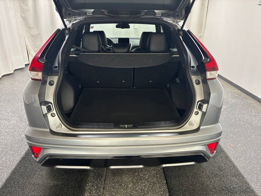 Used 2023 Mitsubishi Eclipse Cross SEL AWD/4WD image 8