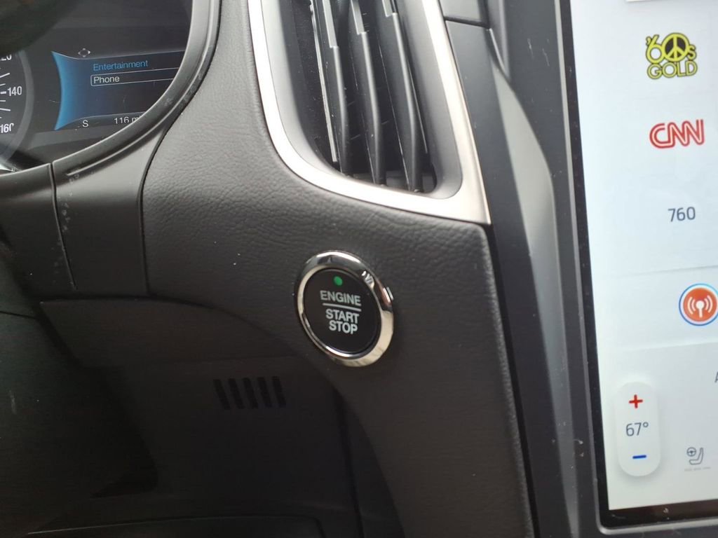 Used 2023 Ford Edge SEL w/ Convenience Package image 23