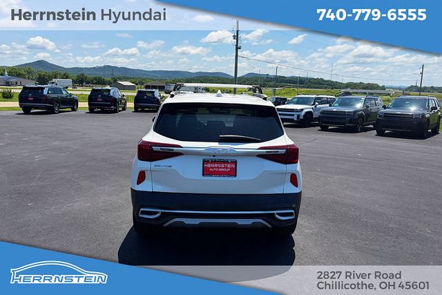 Used 2023 Kia Seltos EX AWD/4WD image 24