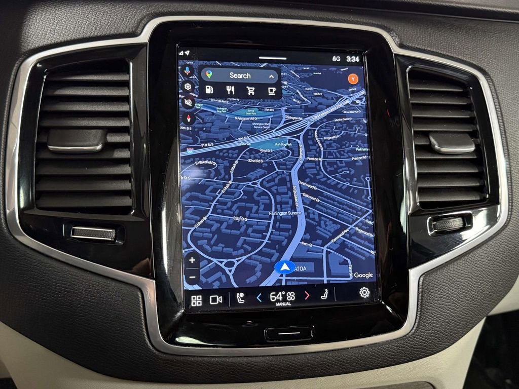 Used 2024 Volvo XC90 B6 Plus image 6