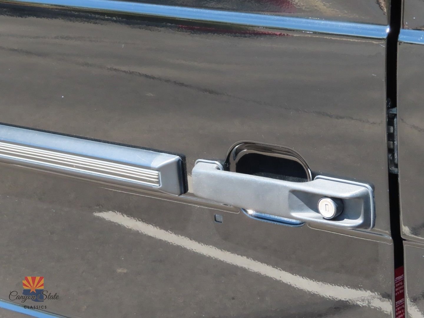 Used 2004 Mercedes-Benz G 500 image 26