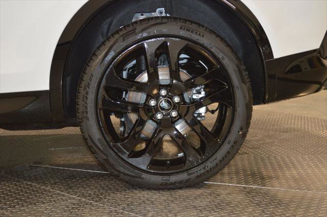 New 2026 Land Rover Discovery Sport Landmark image 12