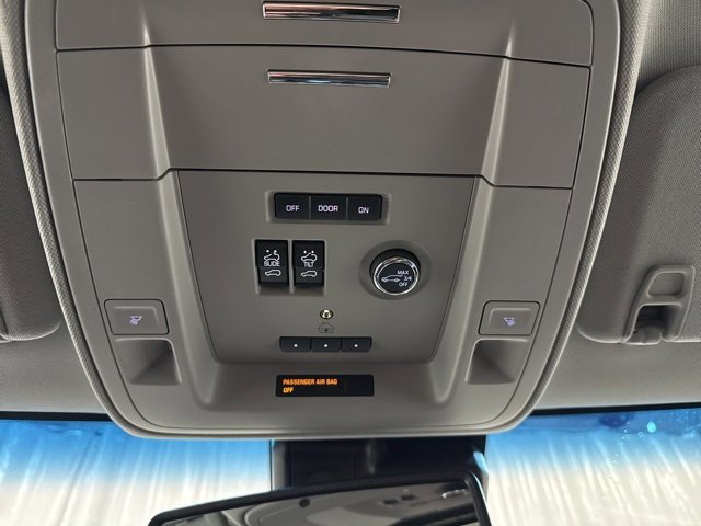 Used 2019 Chevrolet Tahoe LT image 34