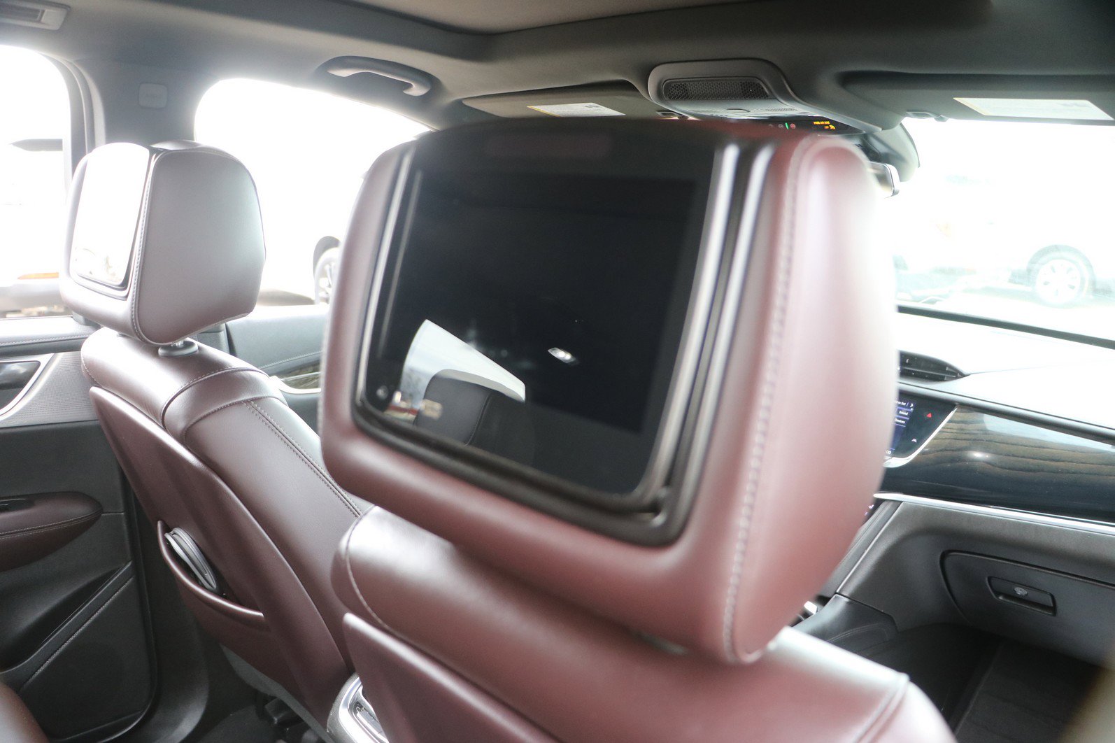 Used 2020 Cadillac XT6 Premium Luxury image 37