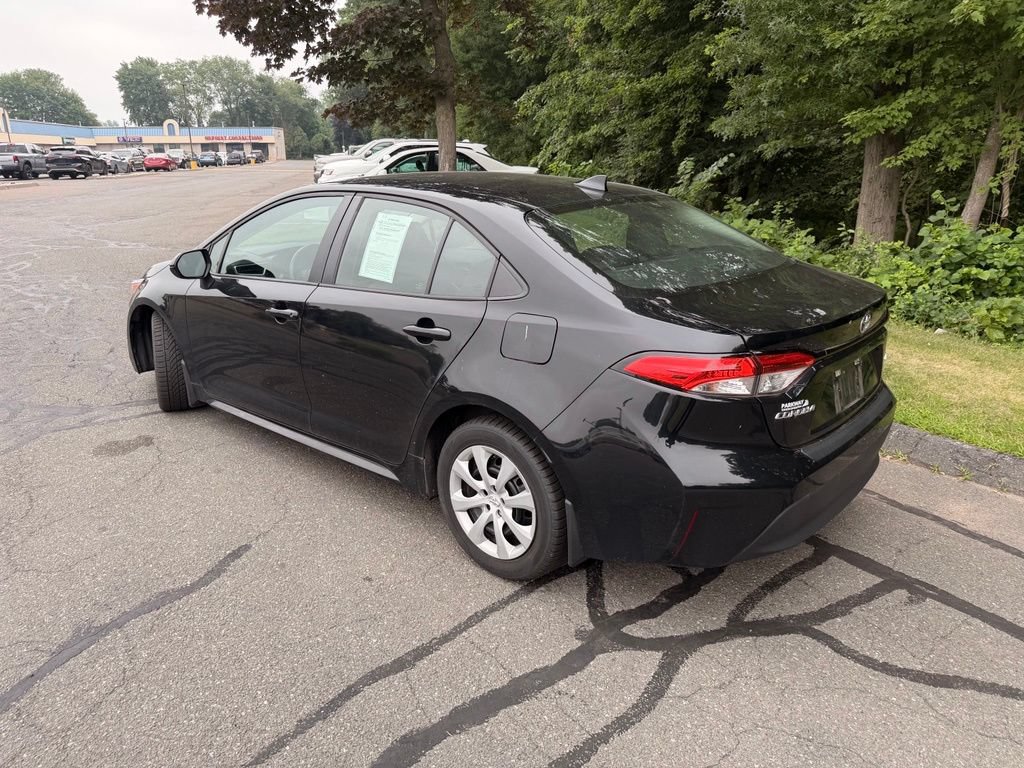 Used 2023 Toyota Corolla LE FWD image 7