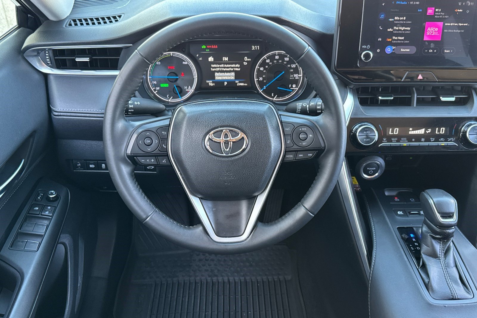 Used 2024 Toyota Venza LE AWD/4WD image 31