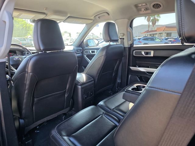 Used 2022 Ford Explorer XLT w/ Equipment Group 202A image 19
