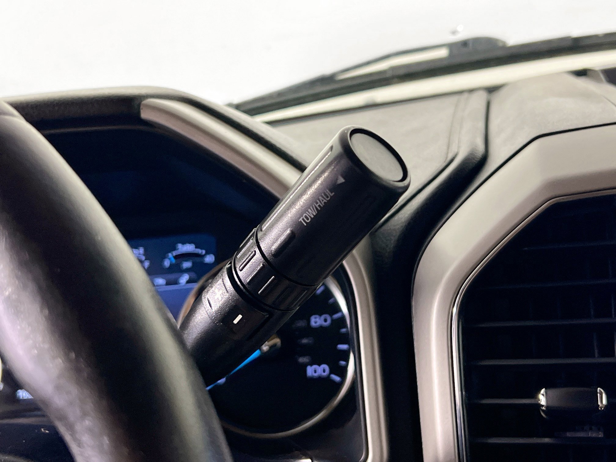 Used 2019 Ford F350 Lariat w/ Lariat Value Package image 23