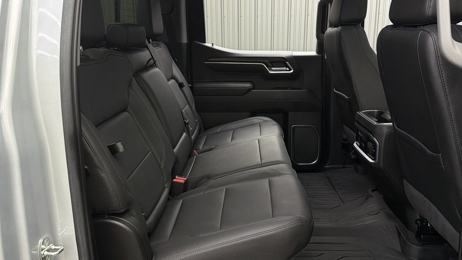 Used 2022 GMC Sierra 1500 SLT w/ SLT Convenience Package AWD/4WD image 42