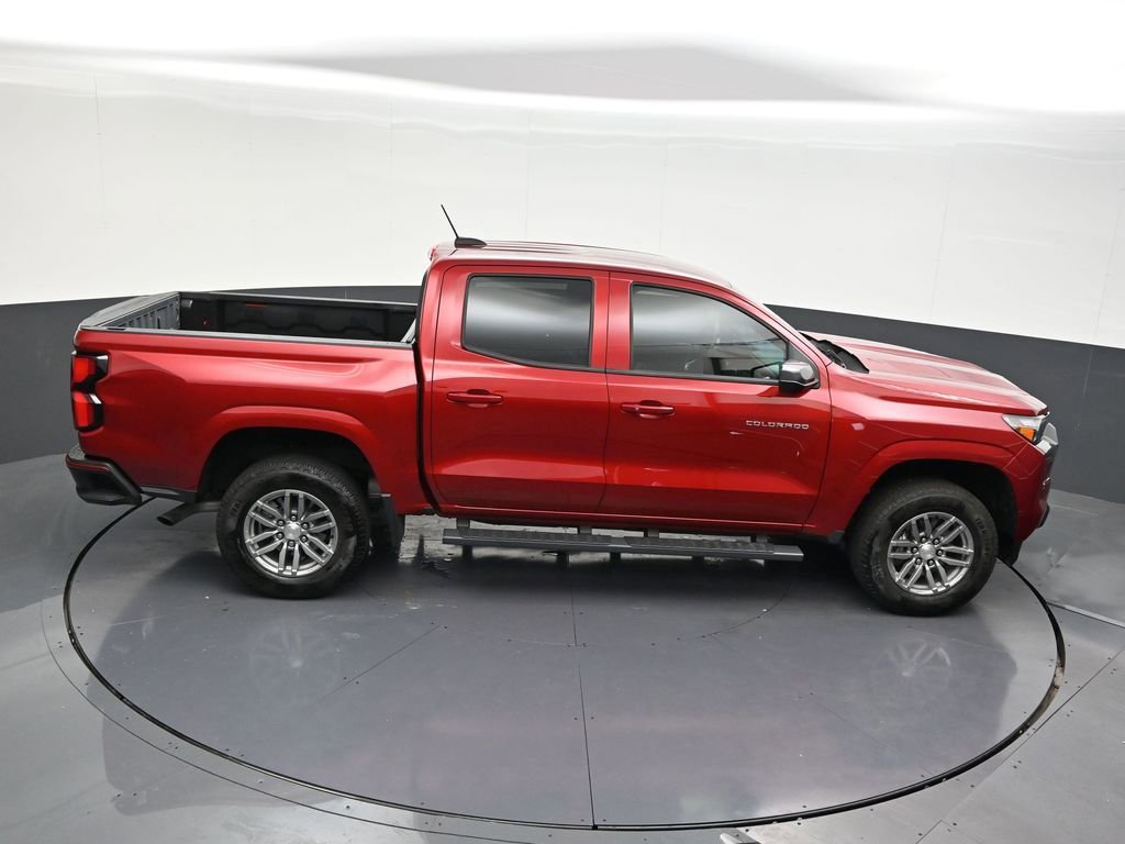 Used 2025 Chevrolet Colorado LT w/ LT Convenience Package RWD image 21