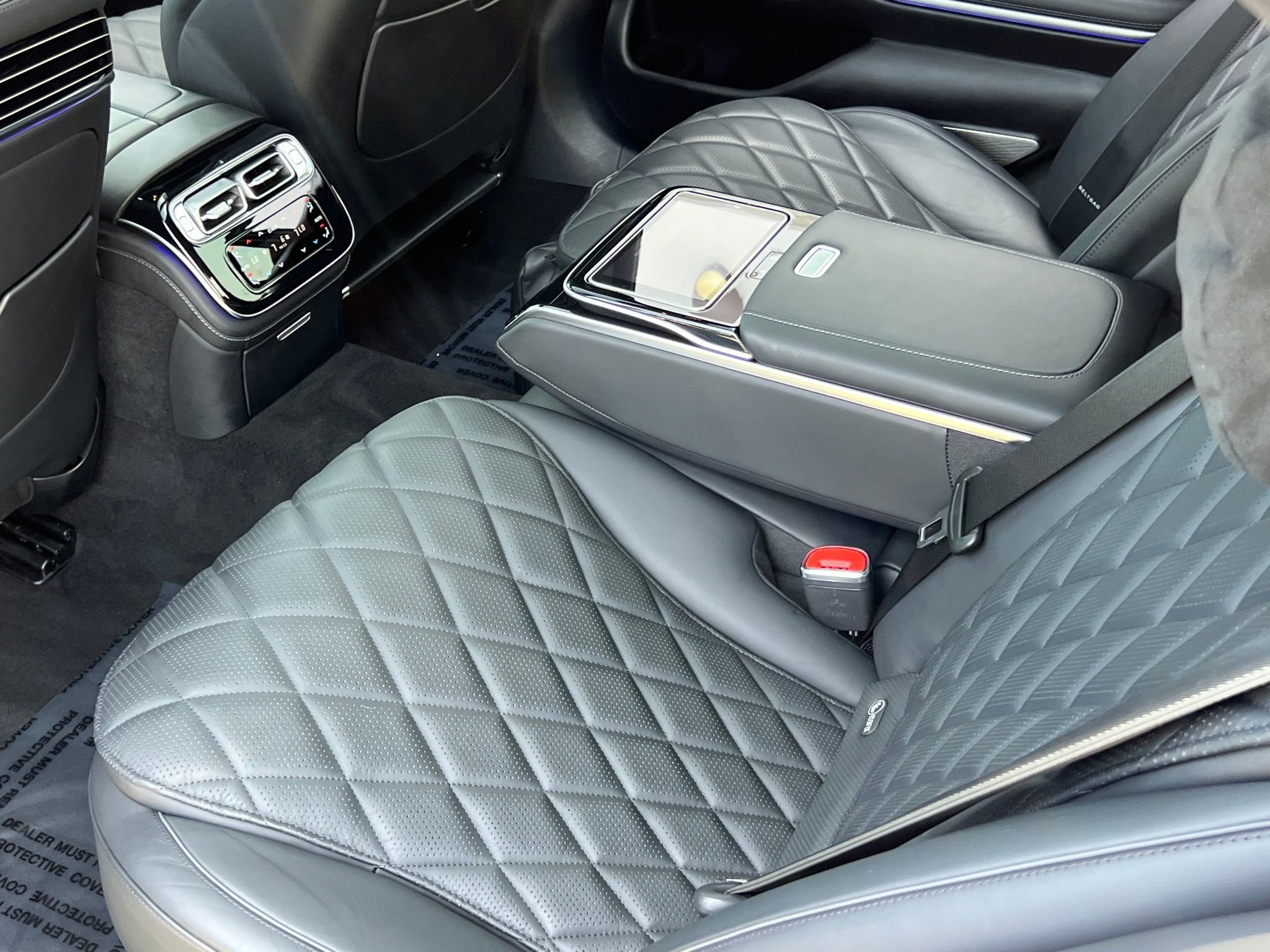 Used 2022 Mercedes-Benz S 580 4MATIC Sedan w/ Rear Seat Package image 22