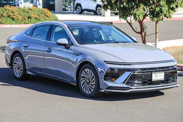New 2026 Hyundai Sonata Limited image 4