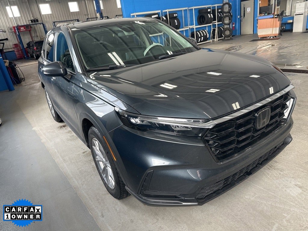 Used 2023 Honda CR-V EX image 3