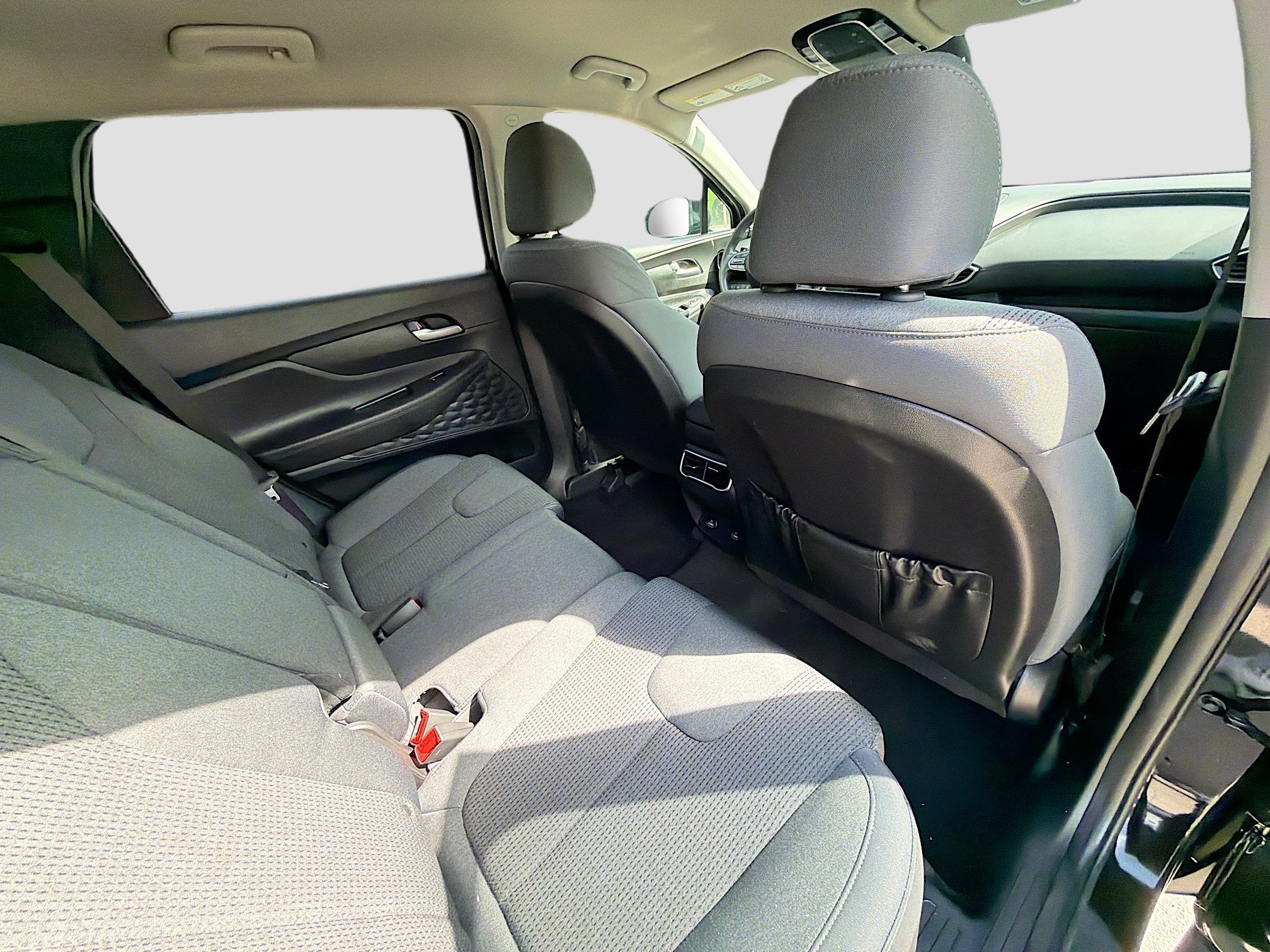 Used 2023 Hyundai Santa Fe SE FWD image 26