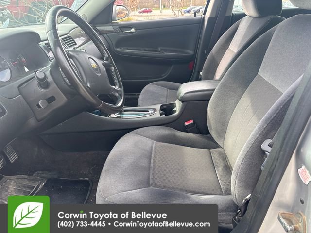 Used 2014 Chevrolet Impala LT w/ LT Sunroof Package image 30