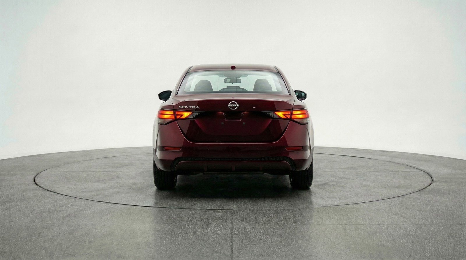 Used 2025 Nissan Sentra SV FWD image 7