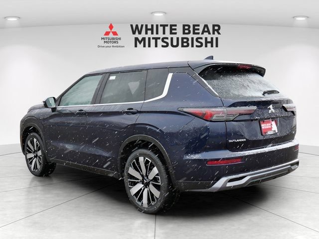 New 2026 Mitsubishi Outlander SE AWD/4WD image 2