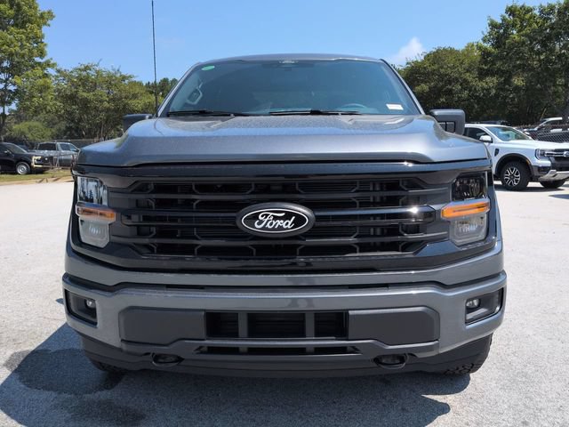 New 2026 Ford F150 XLT w/ XLT Black Appearance Package AWD/4WD image 8