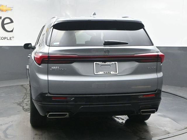 Used 2025 Buick Enclave Sport Touring FWD image 37