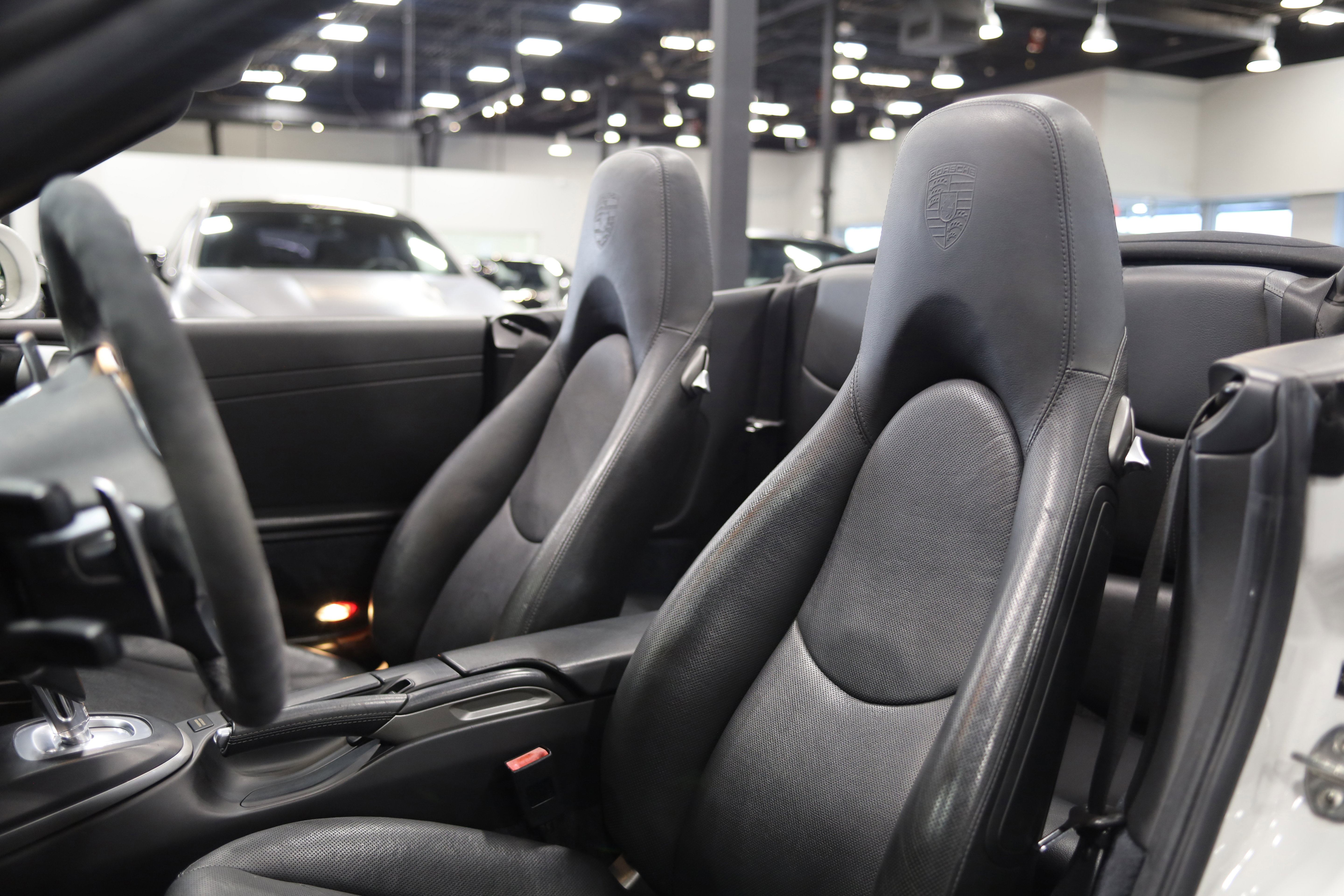 Used 2010 Porsche 911 Carrera 4S image 17