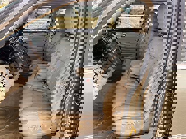 Used 2011 Cadillac DTS Premium w/ Driver Awareness Package image 23