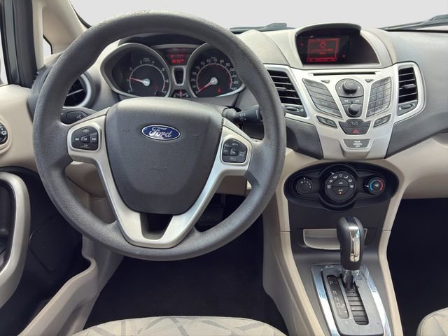 Used 2011 Ford Fiesta SE w/ 203A Rapid Spec Order Code image 15