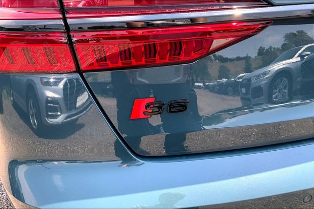 Used 2020 Audi S6 Premium Plus w/ S Sport Package AWD/4WD image 8