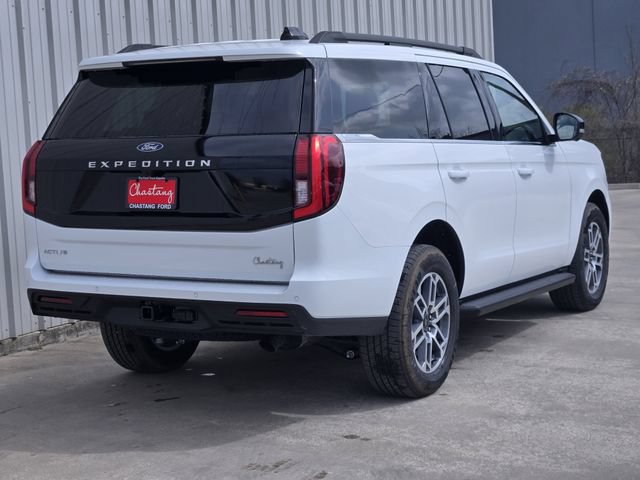 New 2026 Ford Expedition Active RWD image 5