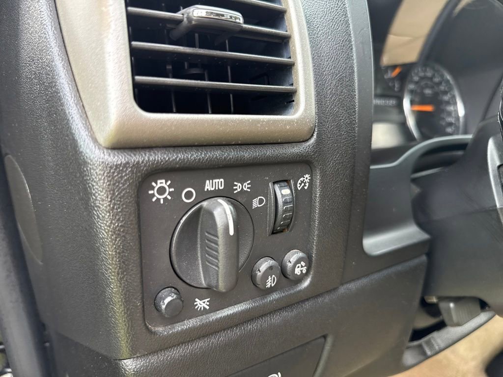 Used 2008 GMC Canyon SLT w/ SLT Preferred Equipment Group image 15