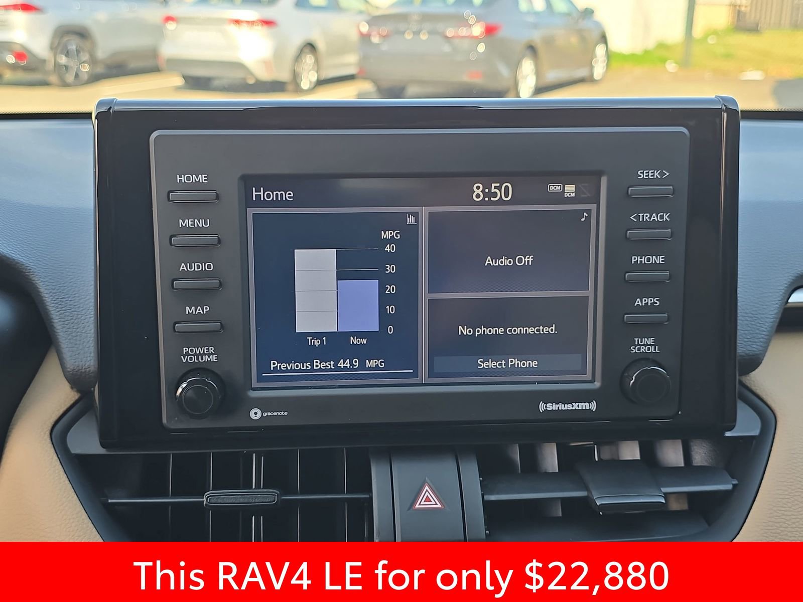 Used 2022 Toyota RAV4 LE image 25