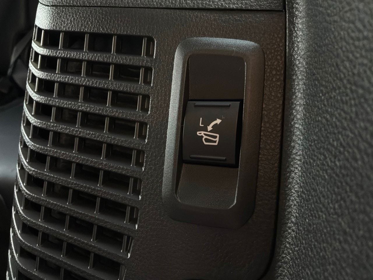 New 2026 Toyota Sequoia Platinum AWD/4WD image 16