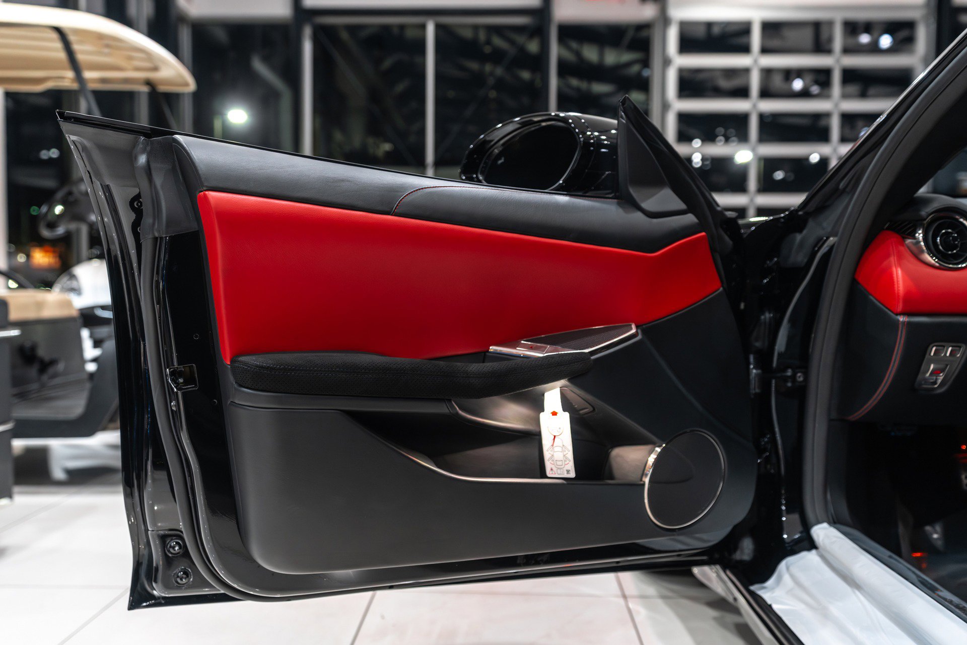 Used 2025 Karma Revero Luxury image 35