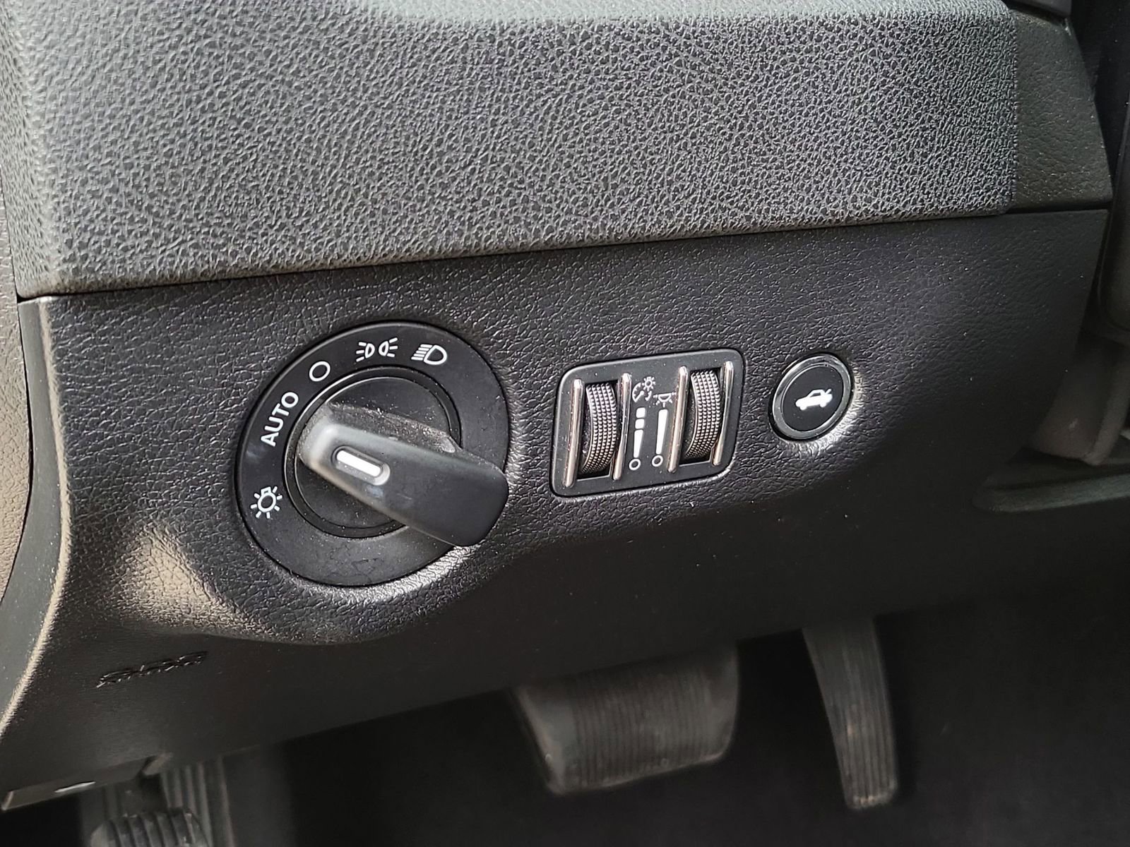 Used 2023 Dodge Charger GT image 17