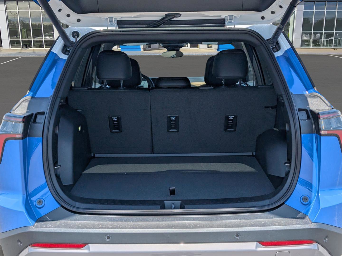 New 2026 Chevrolet Equinox ACTIV FWD image 10