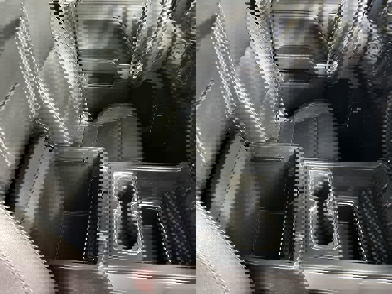 Used 2018 Chevrolet Silverado 2500 LTZ w/ Duramax Plus Package image 31