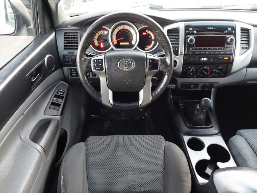 Used 2012 Toyota Tacoma 4x4 Double Cab w/ TRD Sport Pkg image 10
