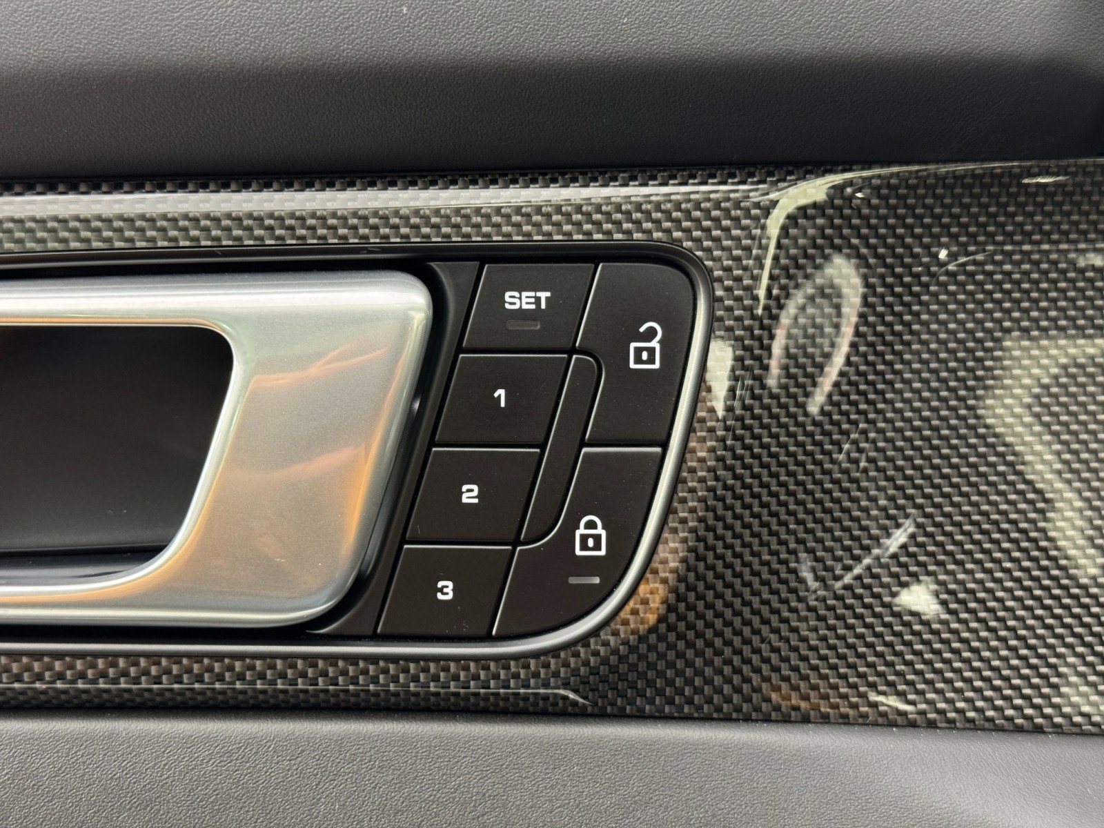 Used 2022 Porsche Panamera Turbo S w/ Premium Package image 18