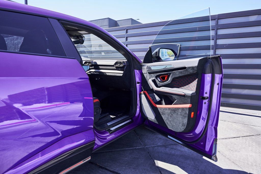 Used 2024 Lamborghini Urus Performante image 32