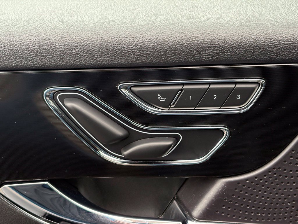 Used 2023 Lincoln Corsair AWD image 8