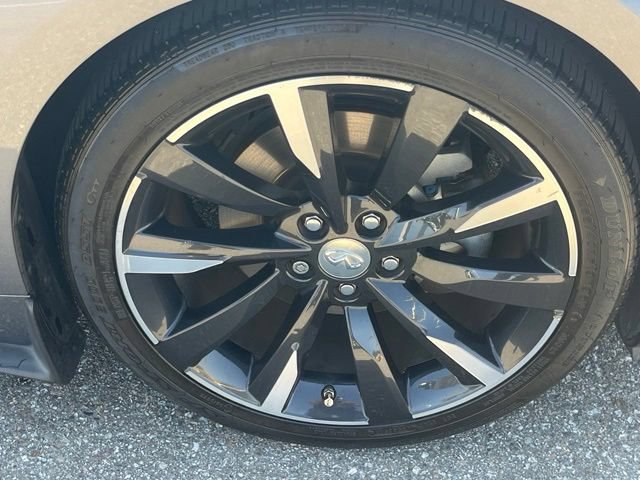 Certified 2019 INFINITI Q60 3.0t Luxe w/ Essential Package RWD image 33