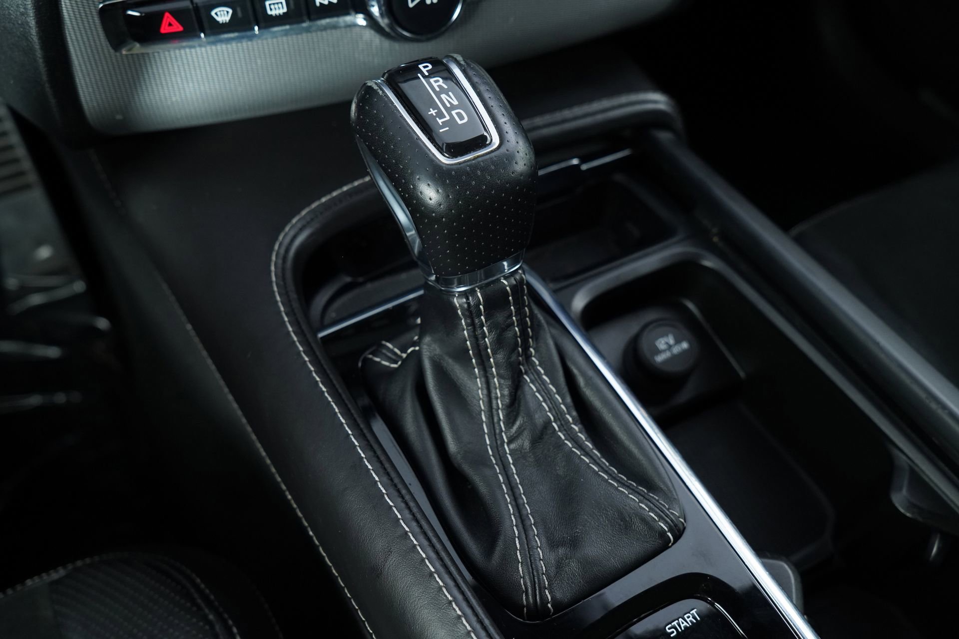 Used 2016 Volvo XC90 T6 R-Design w/ Protection Package Plus image 35