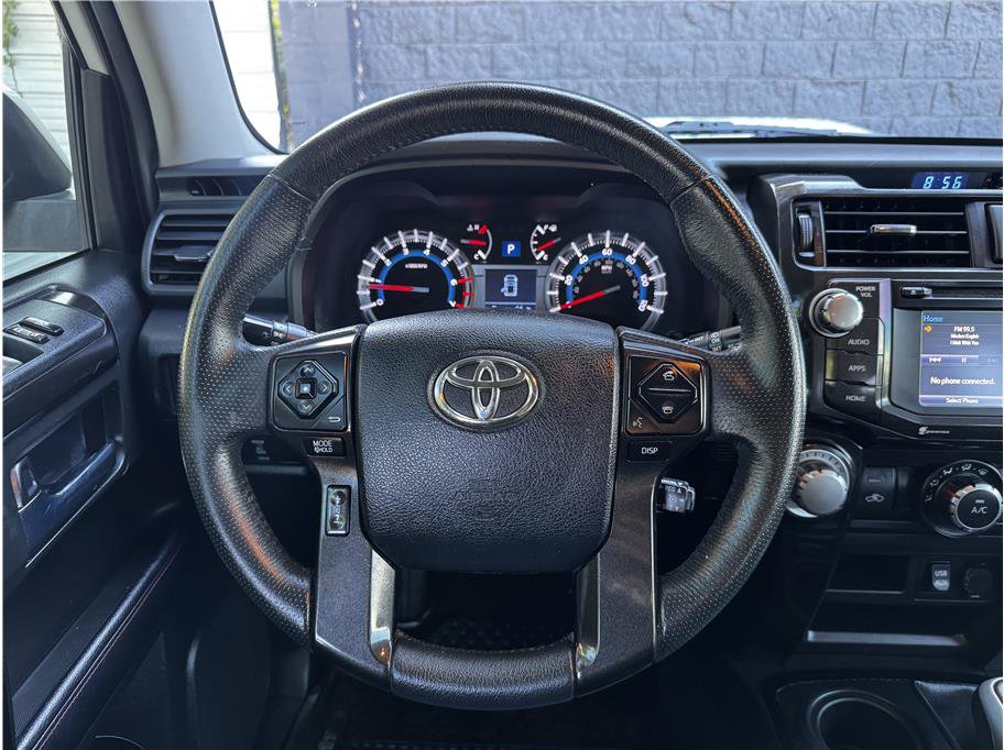 Used 2019 Toyota 4Runner TRD Off-Road Premium AWD/4WD image 20