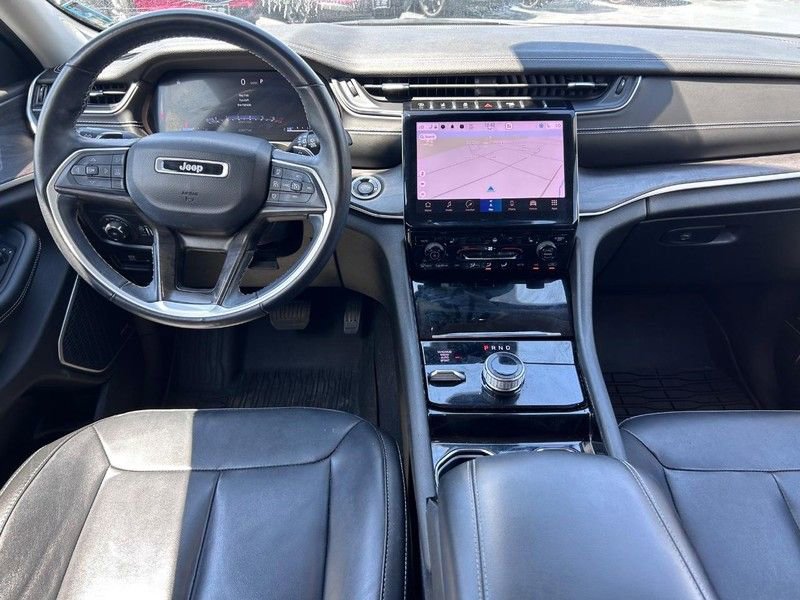 Used 2022 Jeep Grand Cherokee L Limited image 13