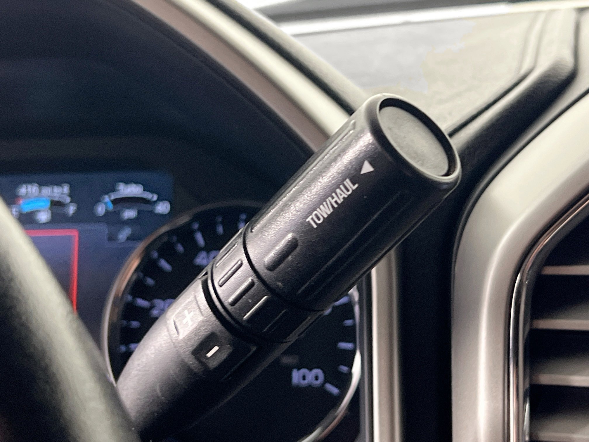 Used 2017 Ford F350 Lariat w/ Lariat Ultimate Package AWD/4WD image 25