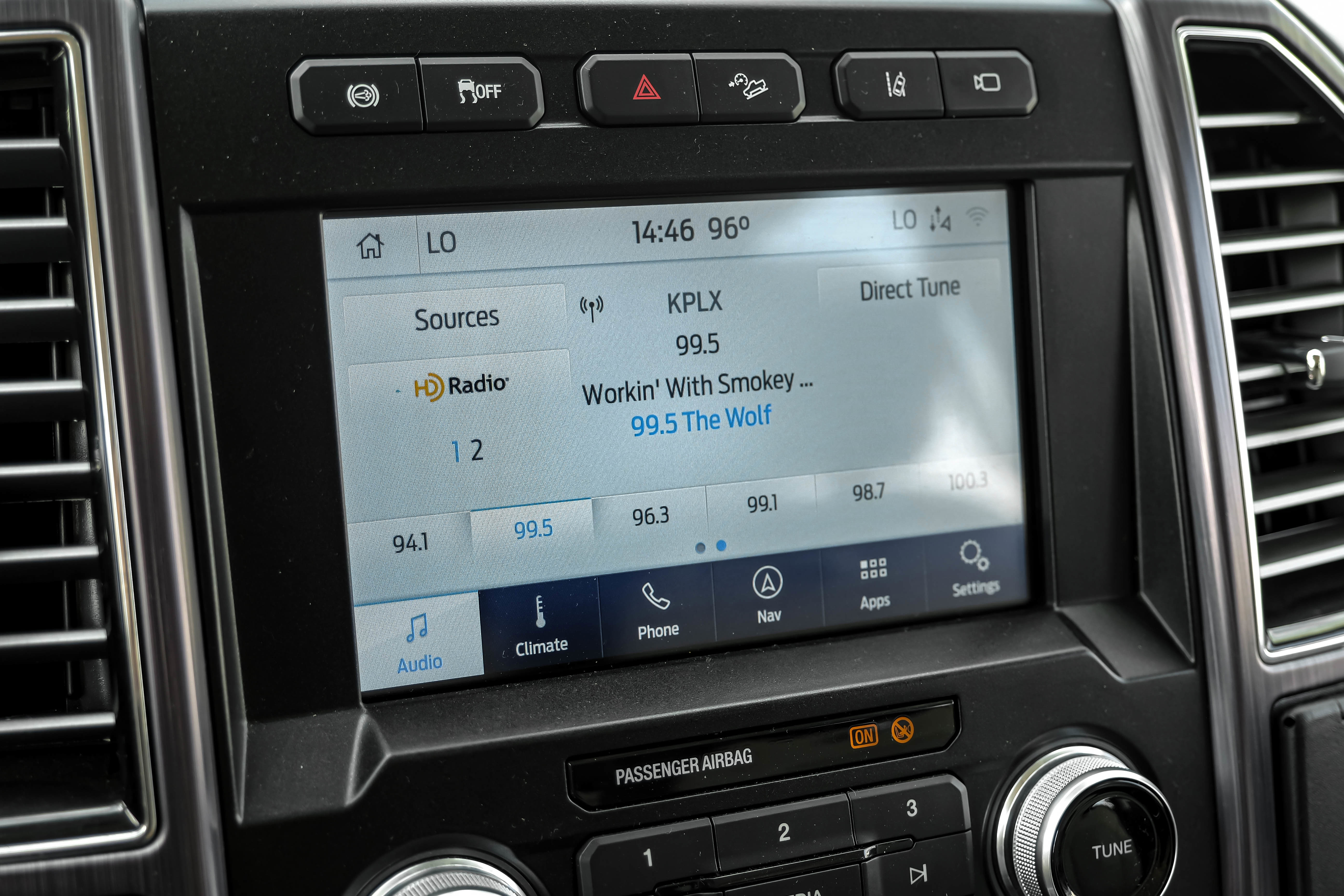 Used 2020 Ford F250 Limited w/ FX4 Off-Road Package AWD/4WD image 28