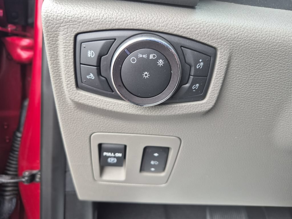 Used 2018 Ford F150 XLT w/ Equipment Group 302A Luxury RWD image 20