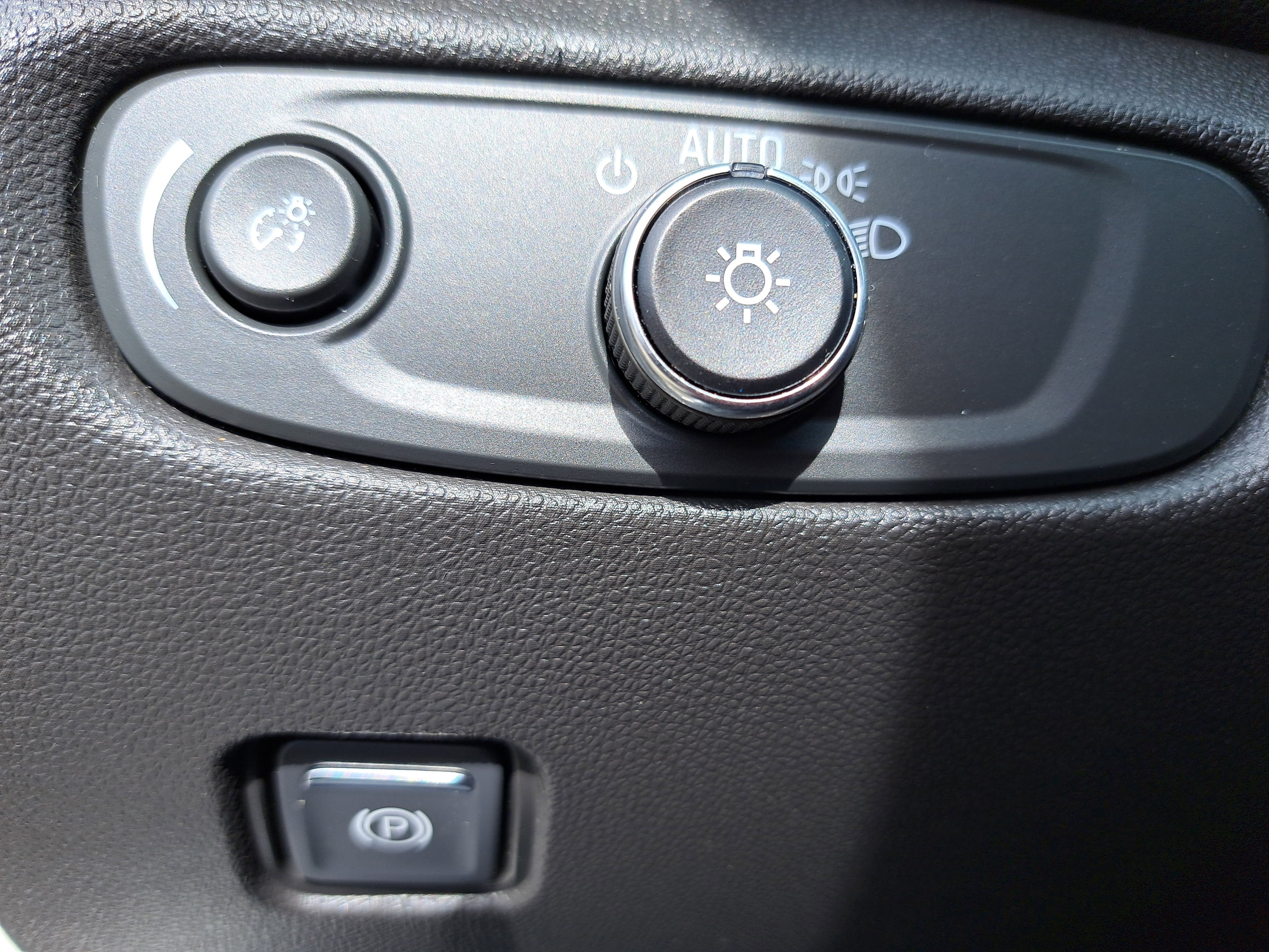 Used 2023 Chevrolet Blazer RS w/ Enhanced Convenience Package image 25