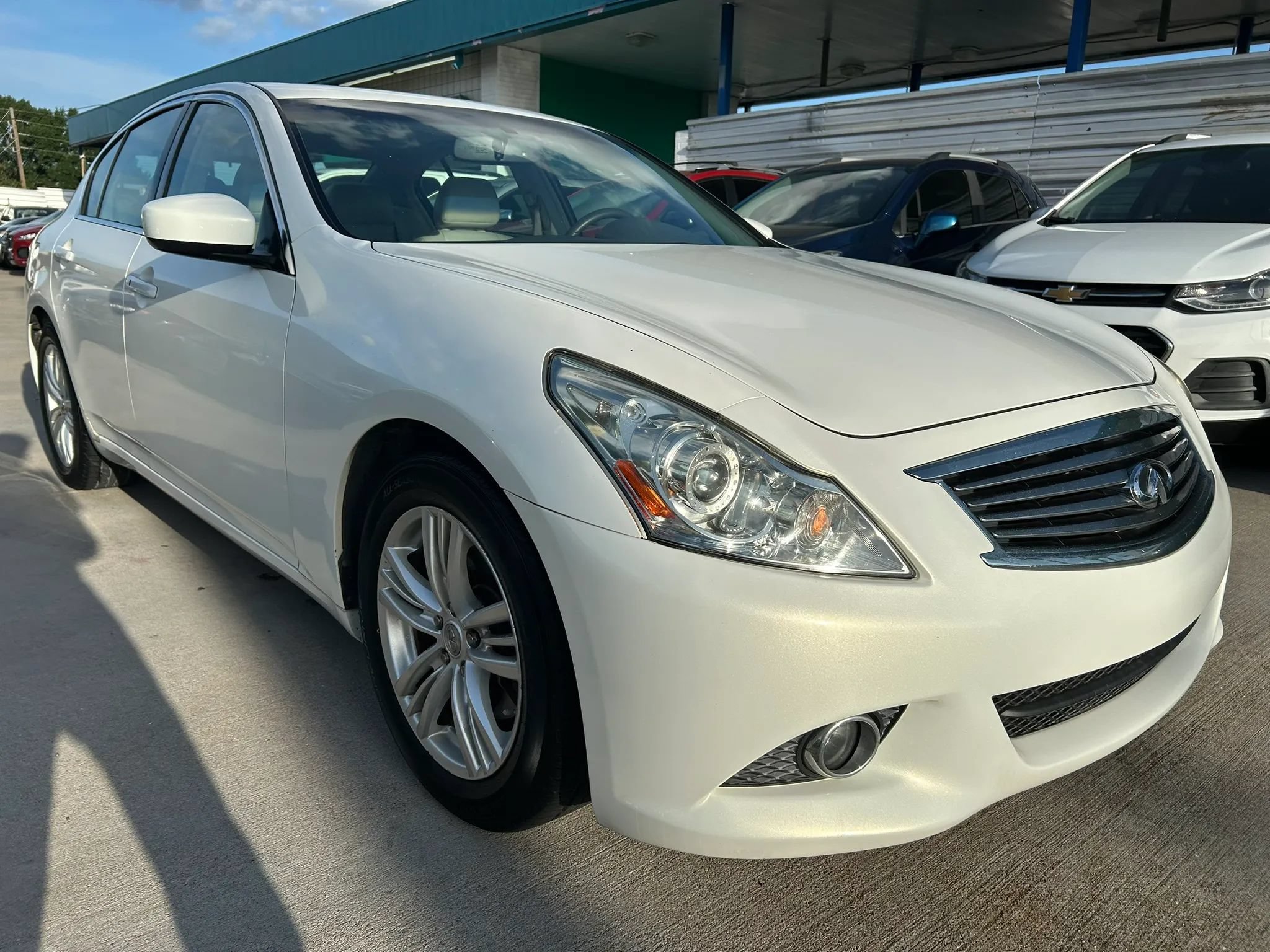 Used 2010 INFINITI G37 Journey w/ Premium Pkg RWD image 7