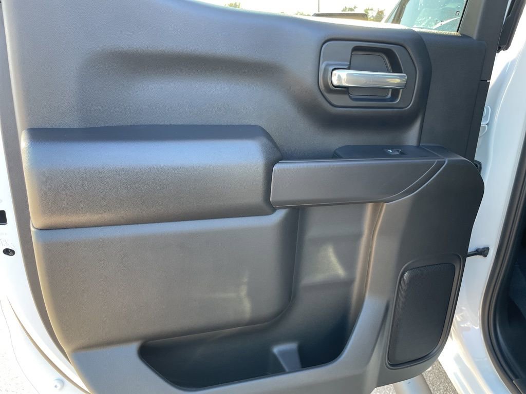 New 2026 Chevrolet Silverado 1500 Custom image 40